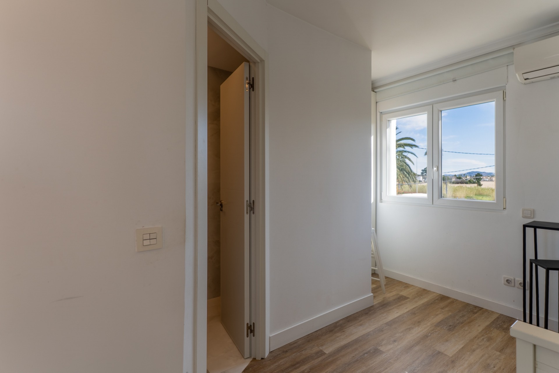 A Vendre - Villa -
Denia