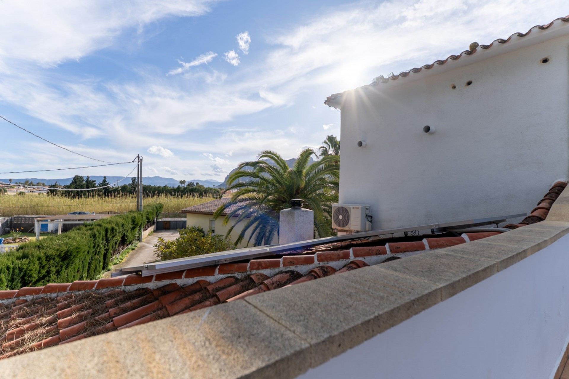A Vendre - Villa -
Denia