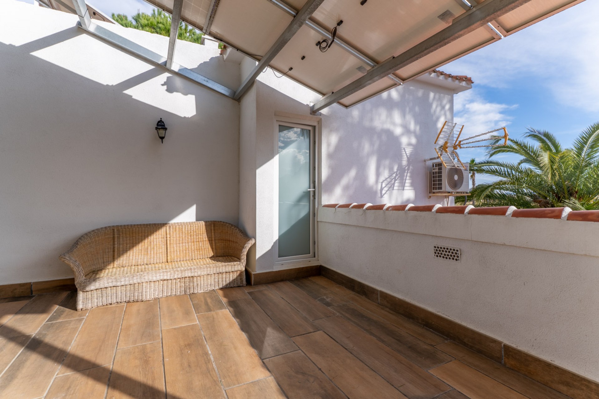 A Vendre - Villa -
Denia