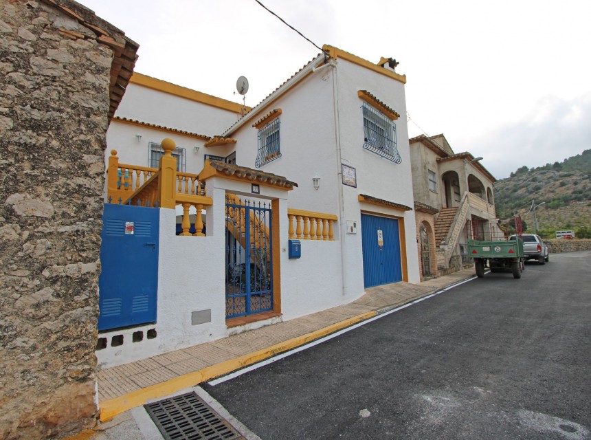 A Vendre - Villa -
El Rafol d'Almunia