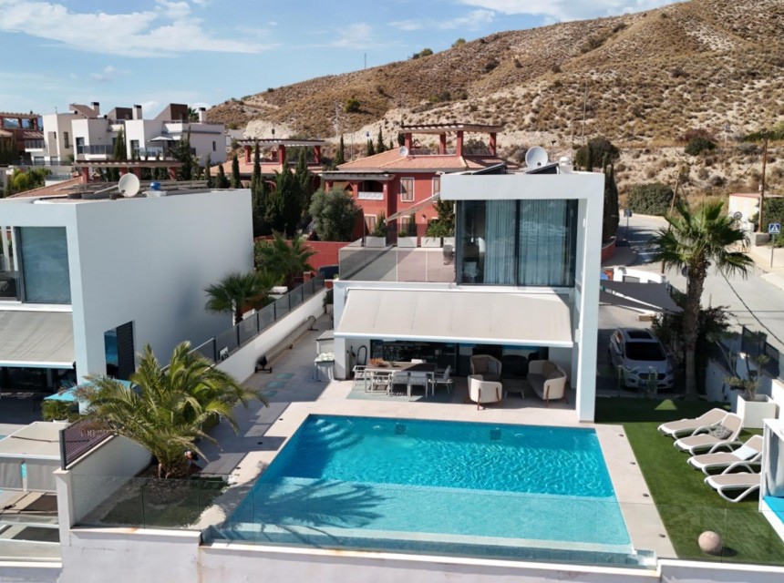 A Vendre - Villa -
Finestrat - Balcón de finestrat