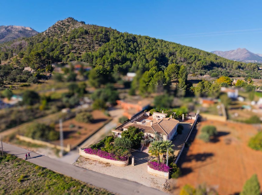 A Vendre - Villa -
Jalon