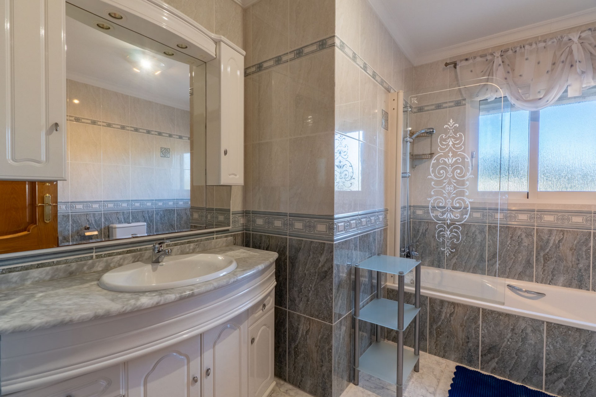 A Vendre - Villa -
Jalon