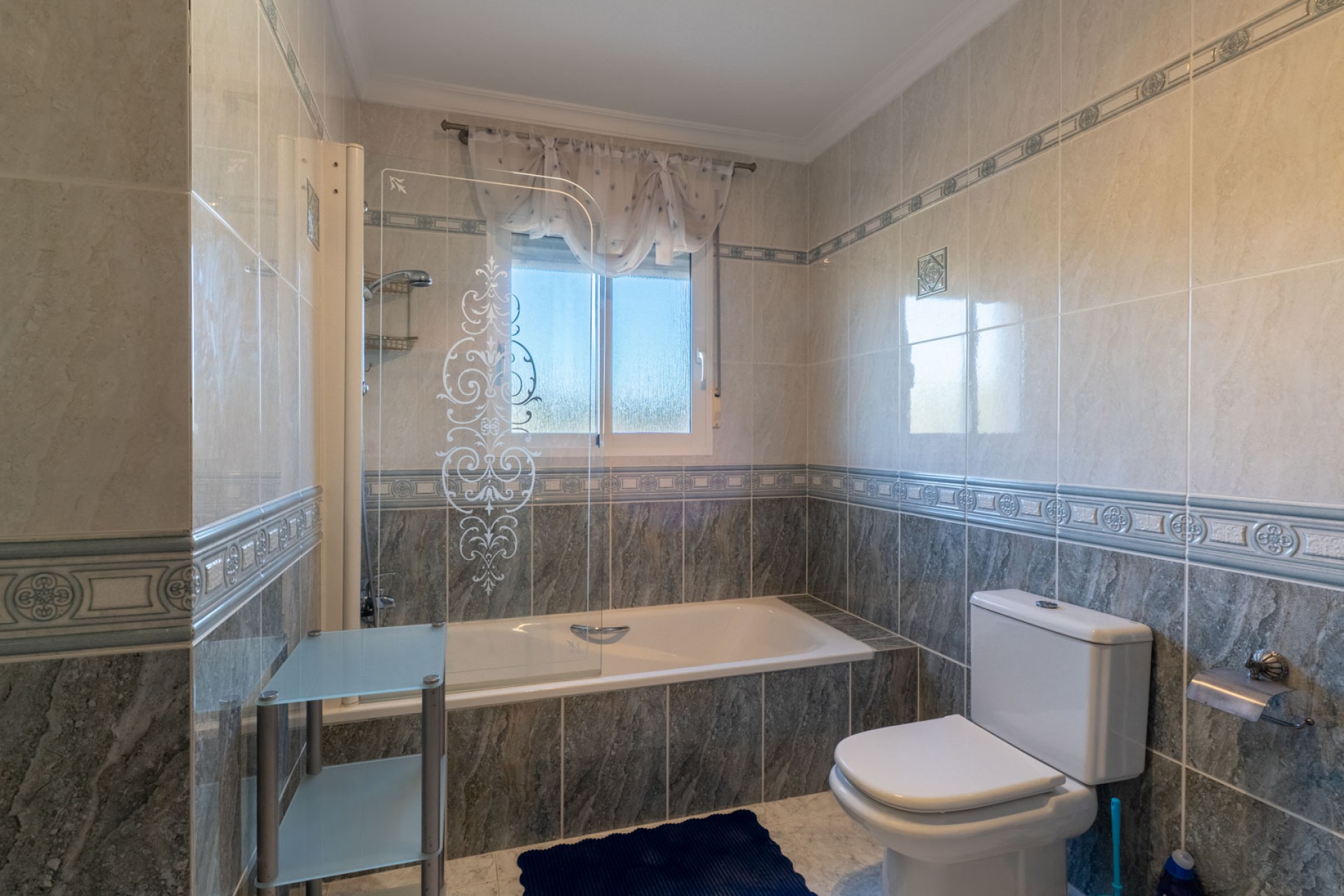 A Vendre - Villa -
Jalon