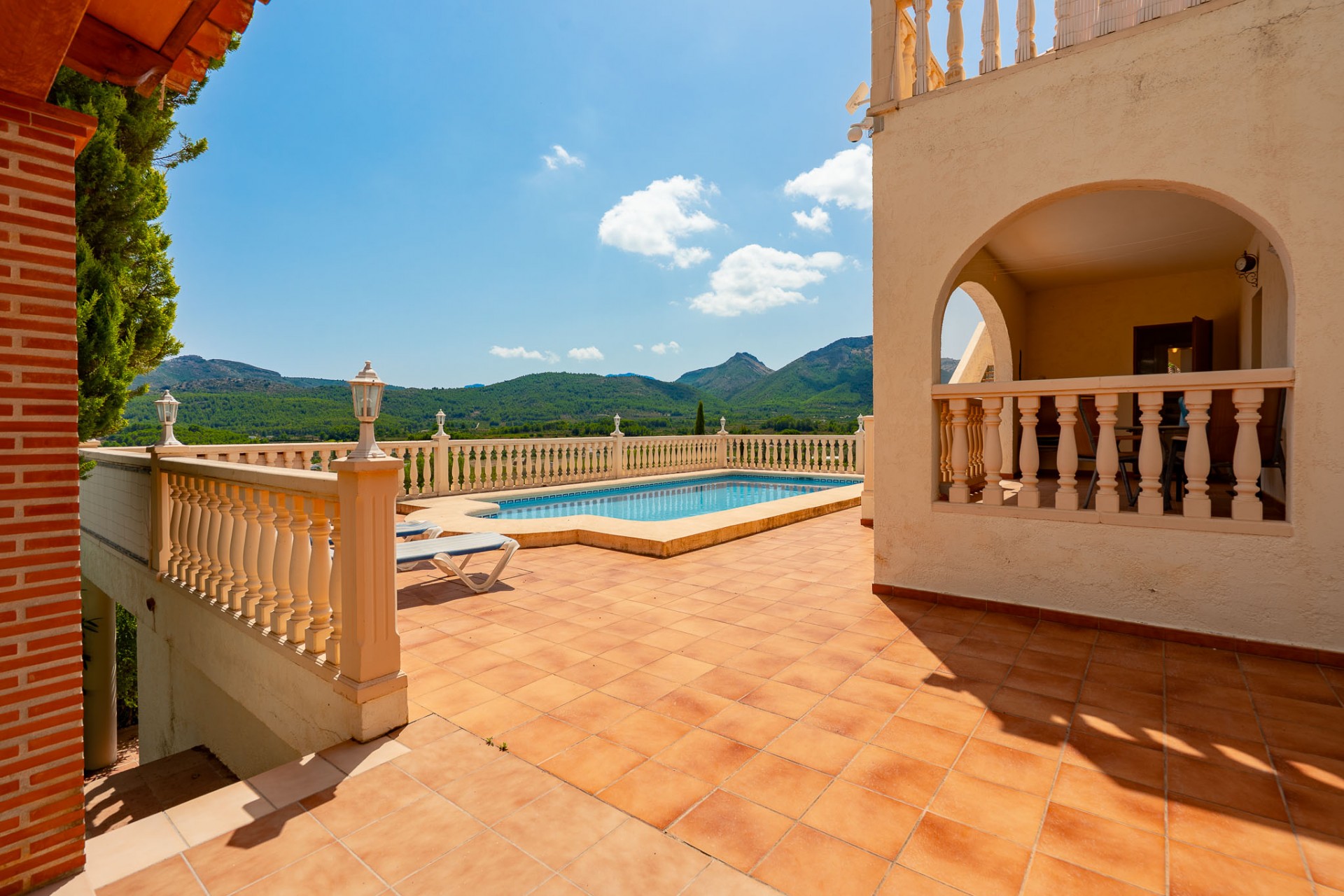 A Vendre - Villa -
Jalon