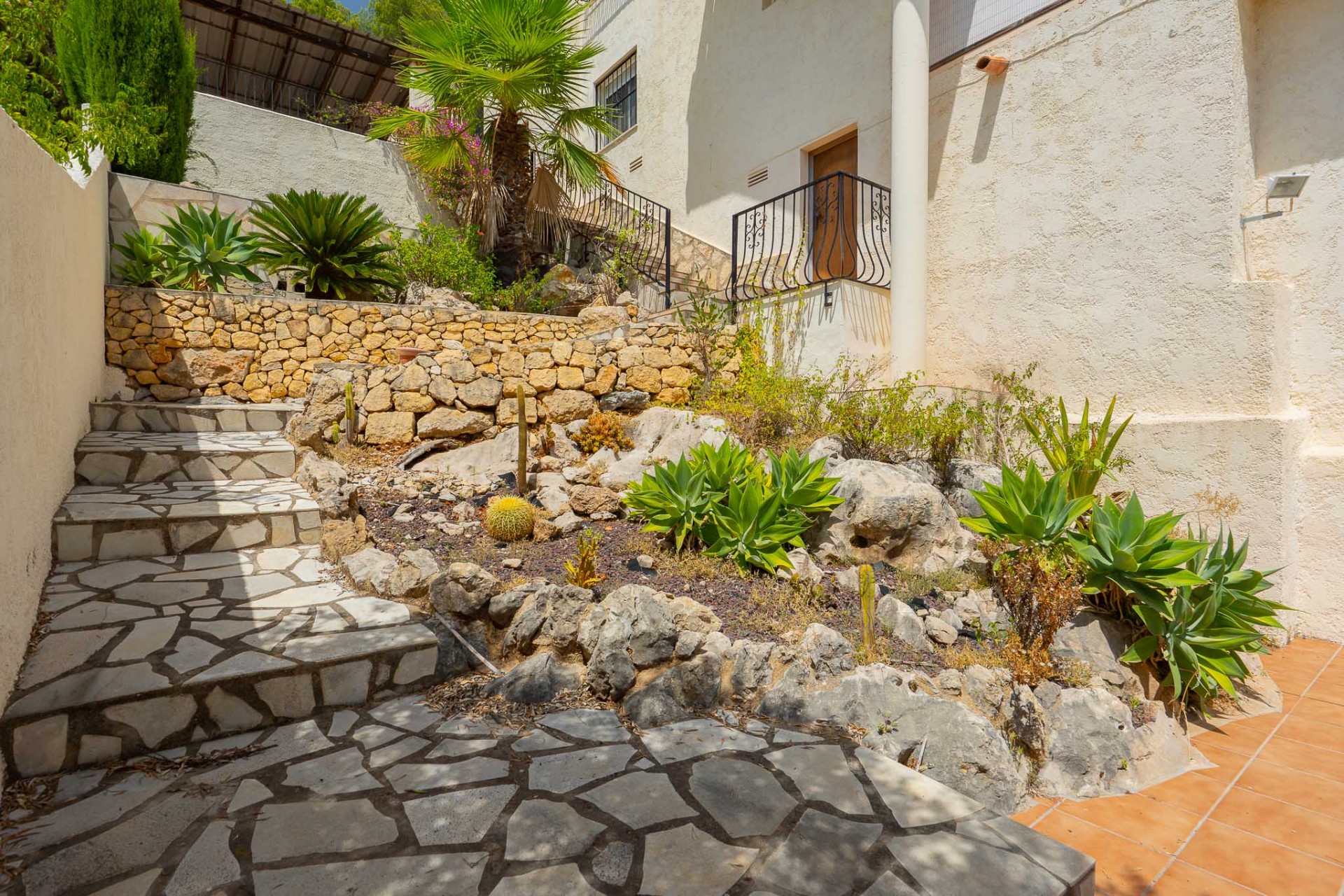 A Vendre - Villa -
Jalon