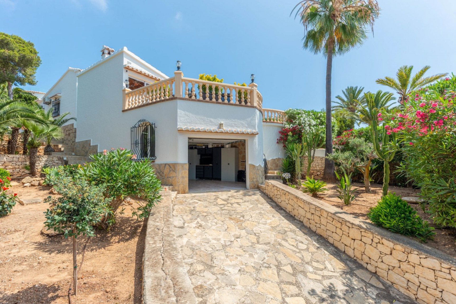 A Vendre - Villa -
Javea - Balcón del Mar