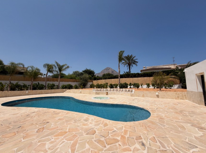 A Vendre - Villa -
Javea - Casco antiguo