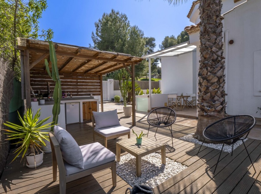A Vendre - Villa -
Javea - Costa Blanca