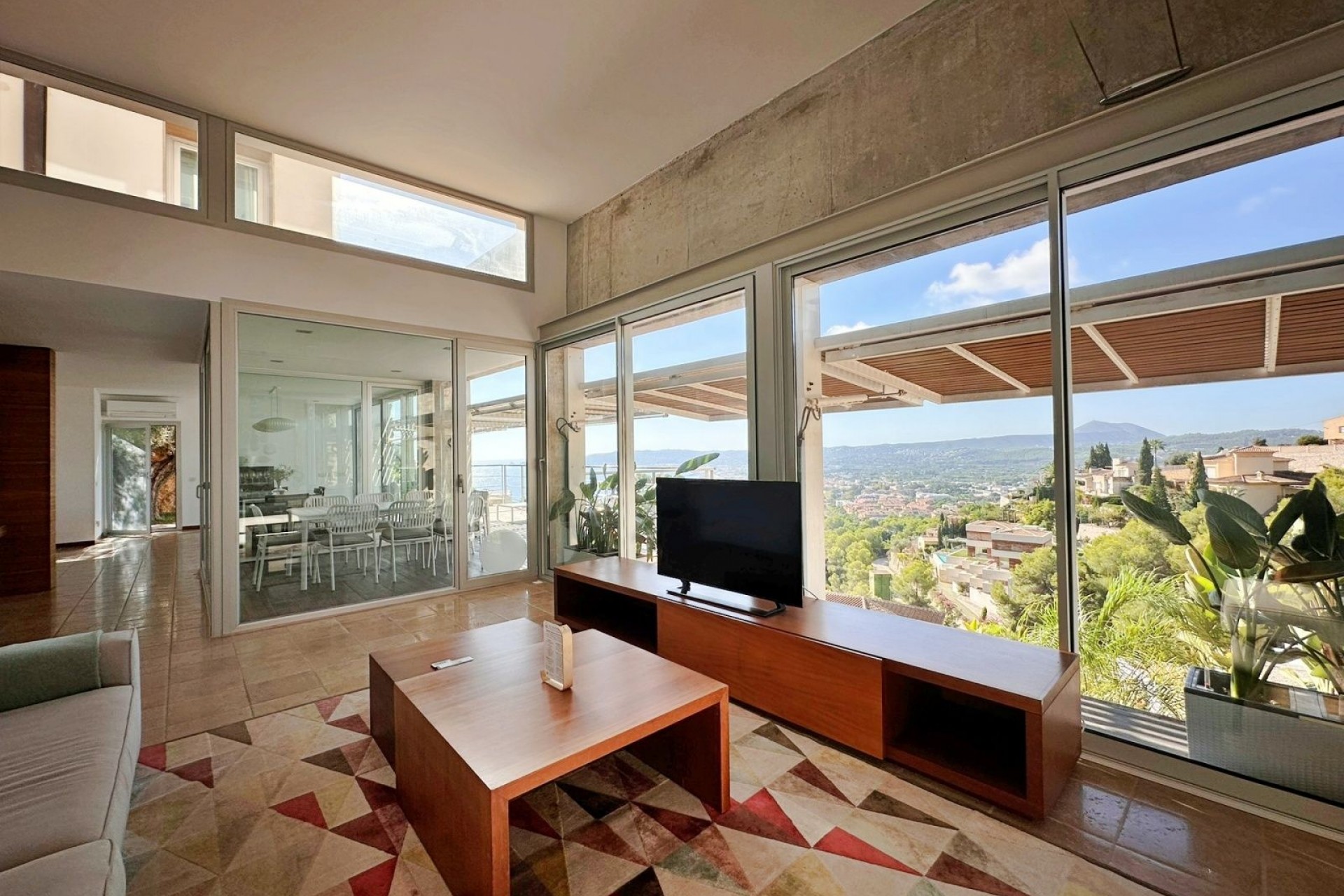 A Vendre - Villa -
Javea - La Corona