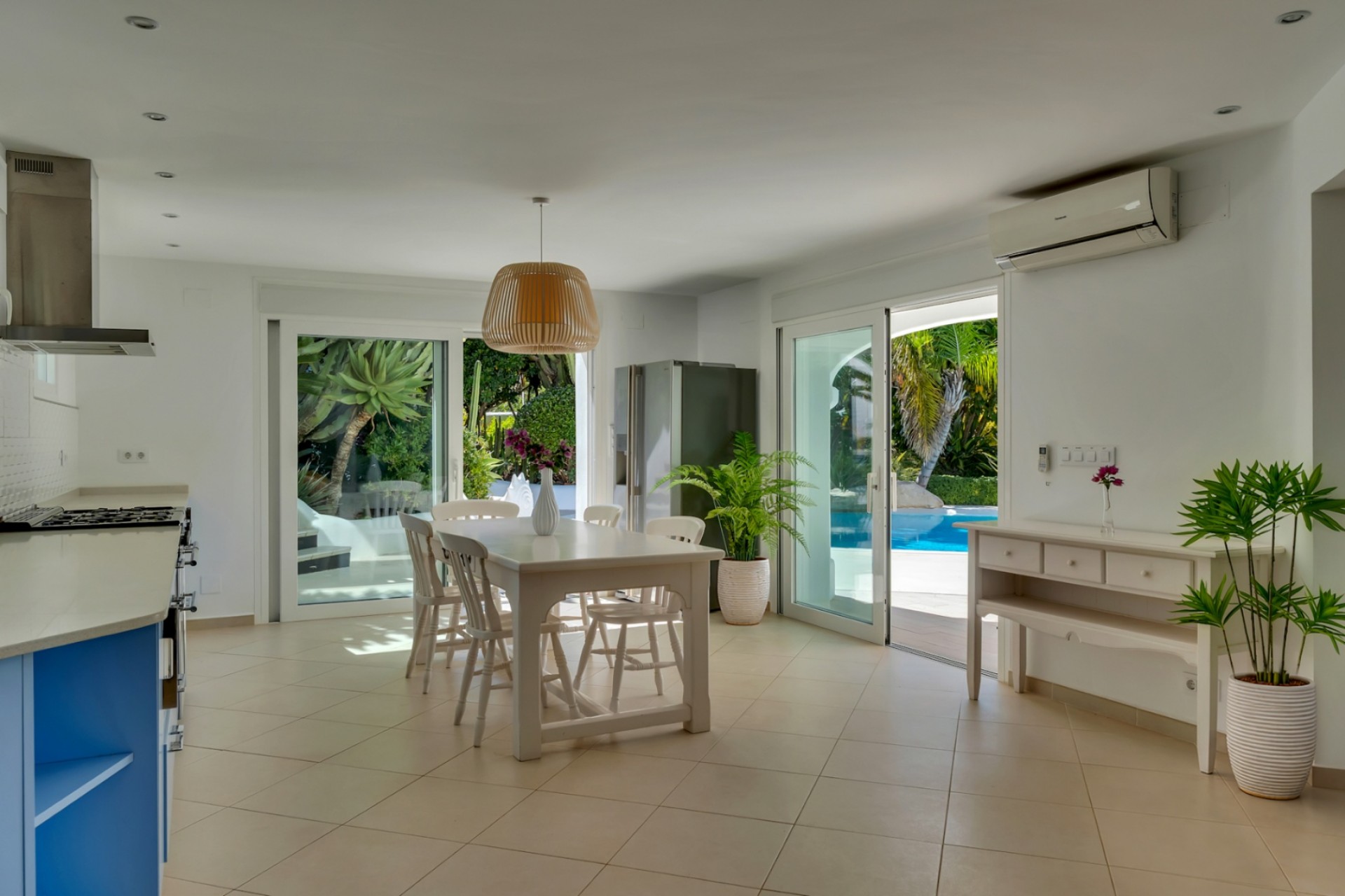 A Vendre - Villa -
Javea - Montgo