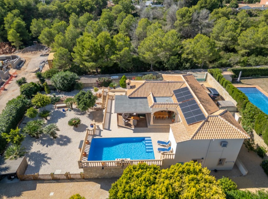 A Vendre - Villa -
Javea - Trencall