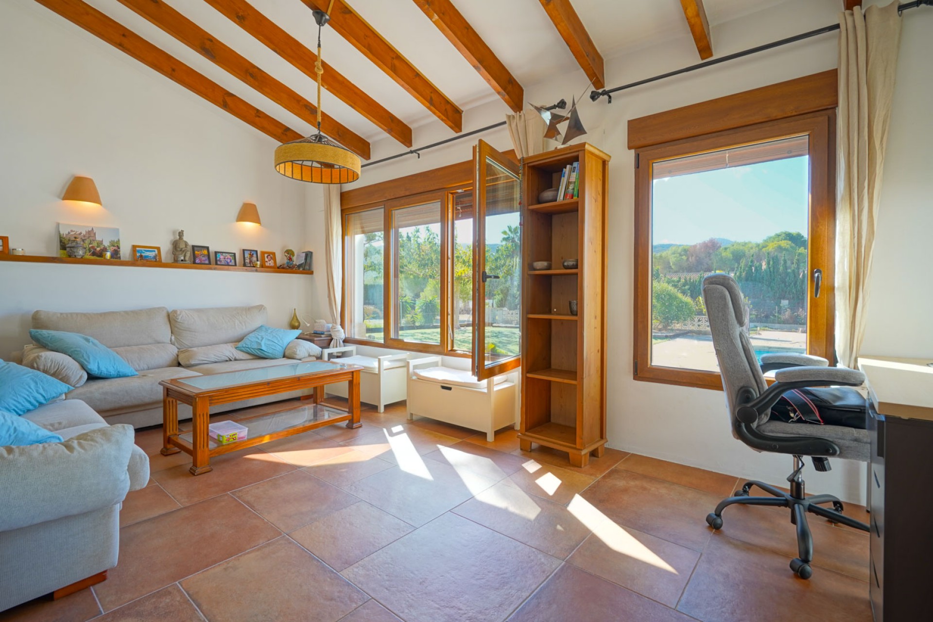 A Vendre - Villa -
Javea