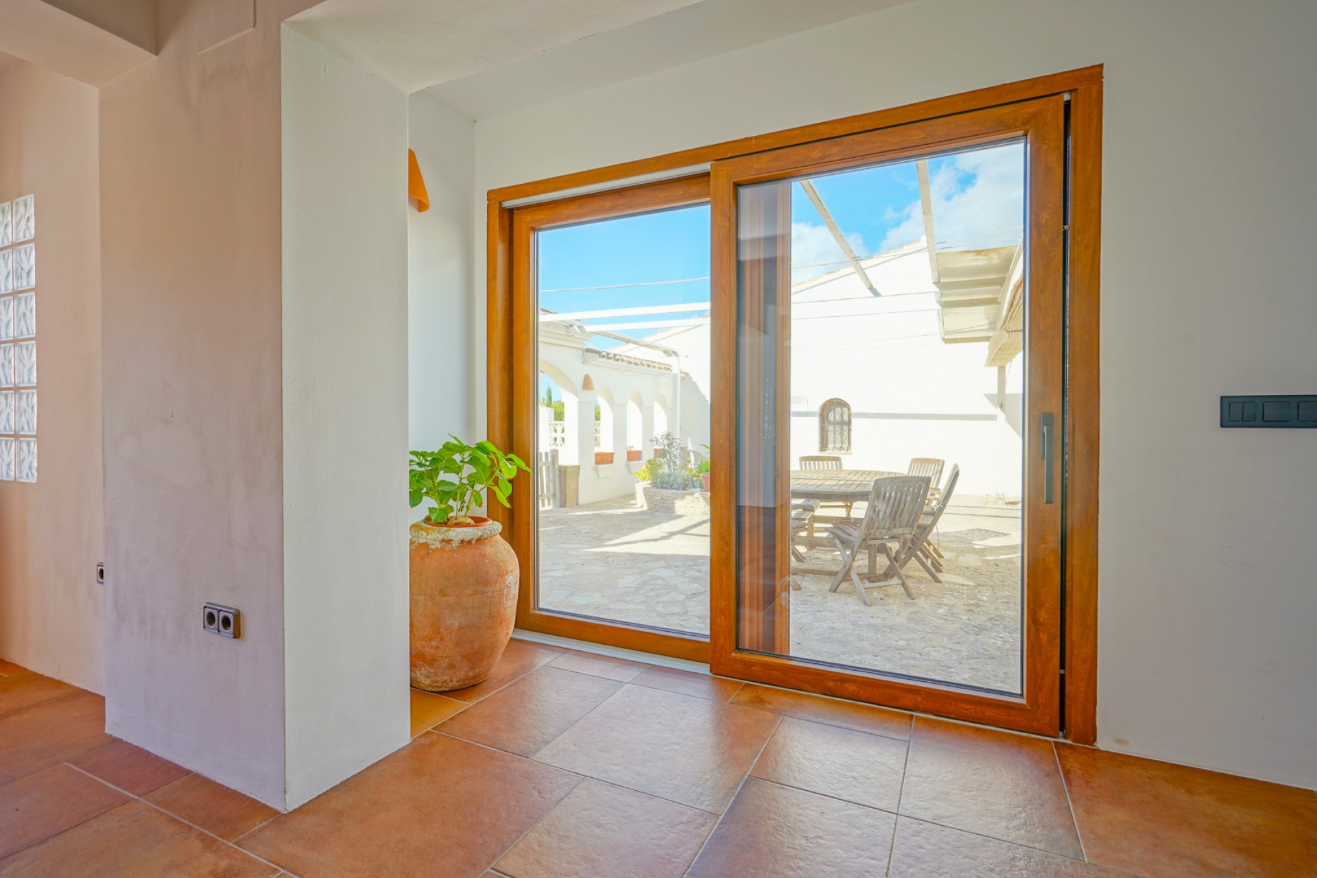 A Vendre - Villa -
Javea