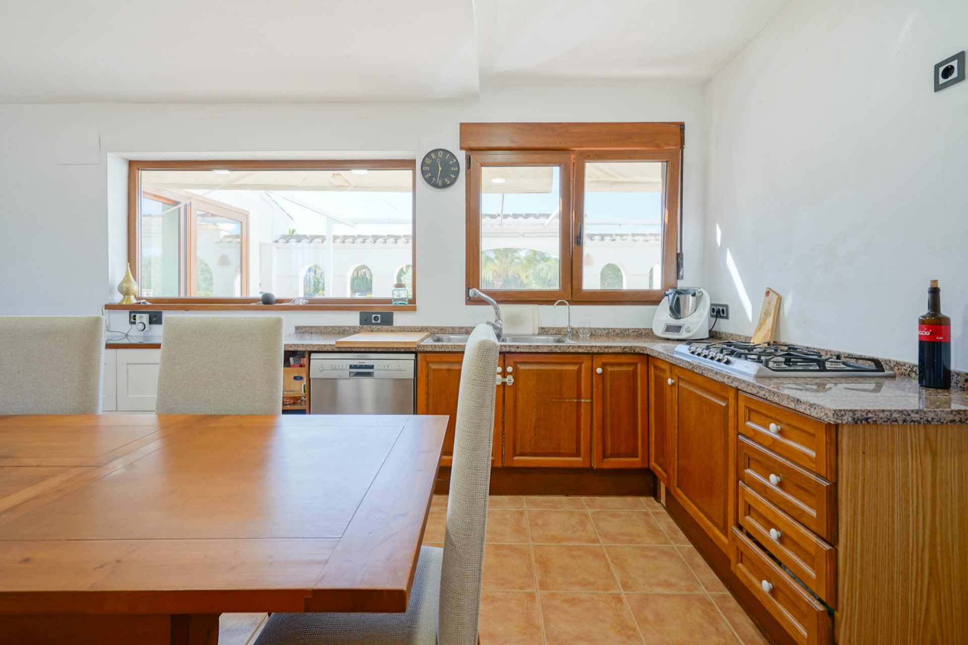A Vendre - Villa -
Javea