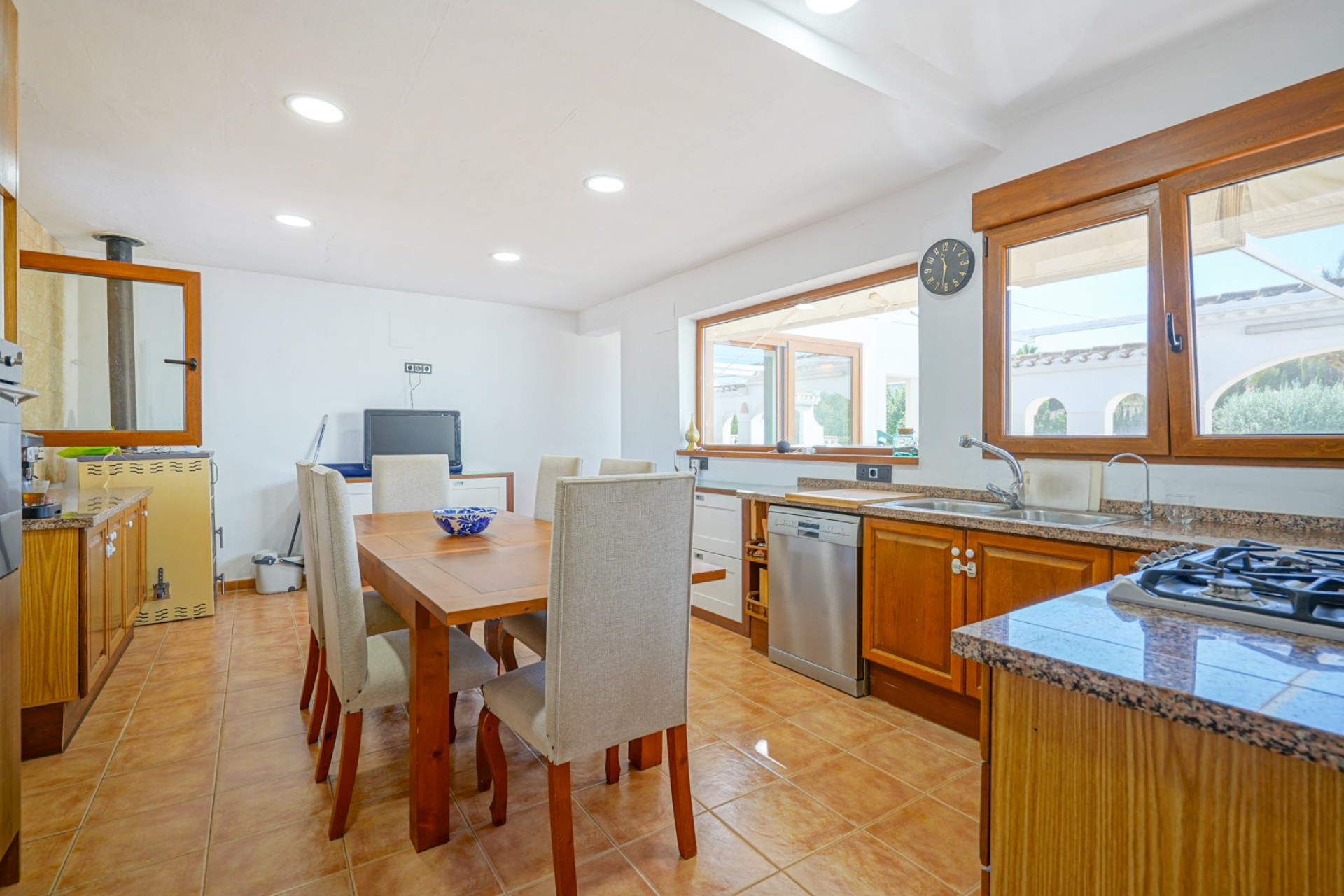 A Vendre - Villa -
Javea