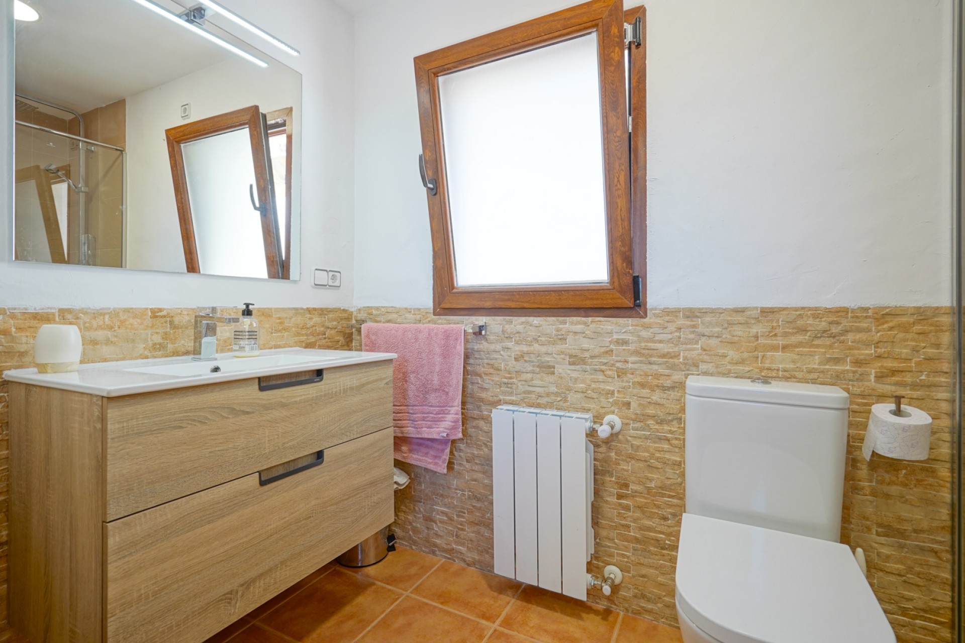 A Vendre - Villa -
Javea