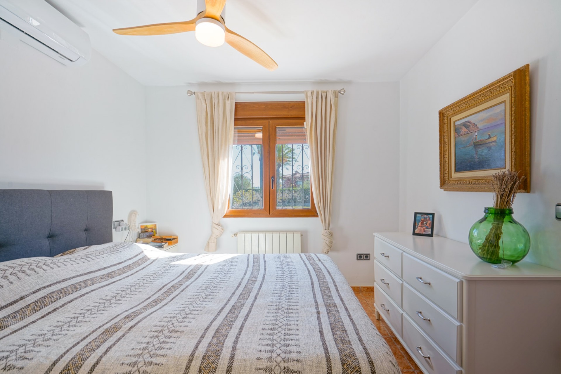 A Vendre - Villa -
Javea