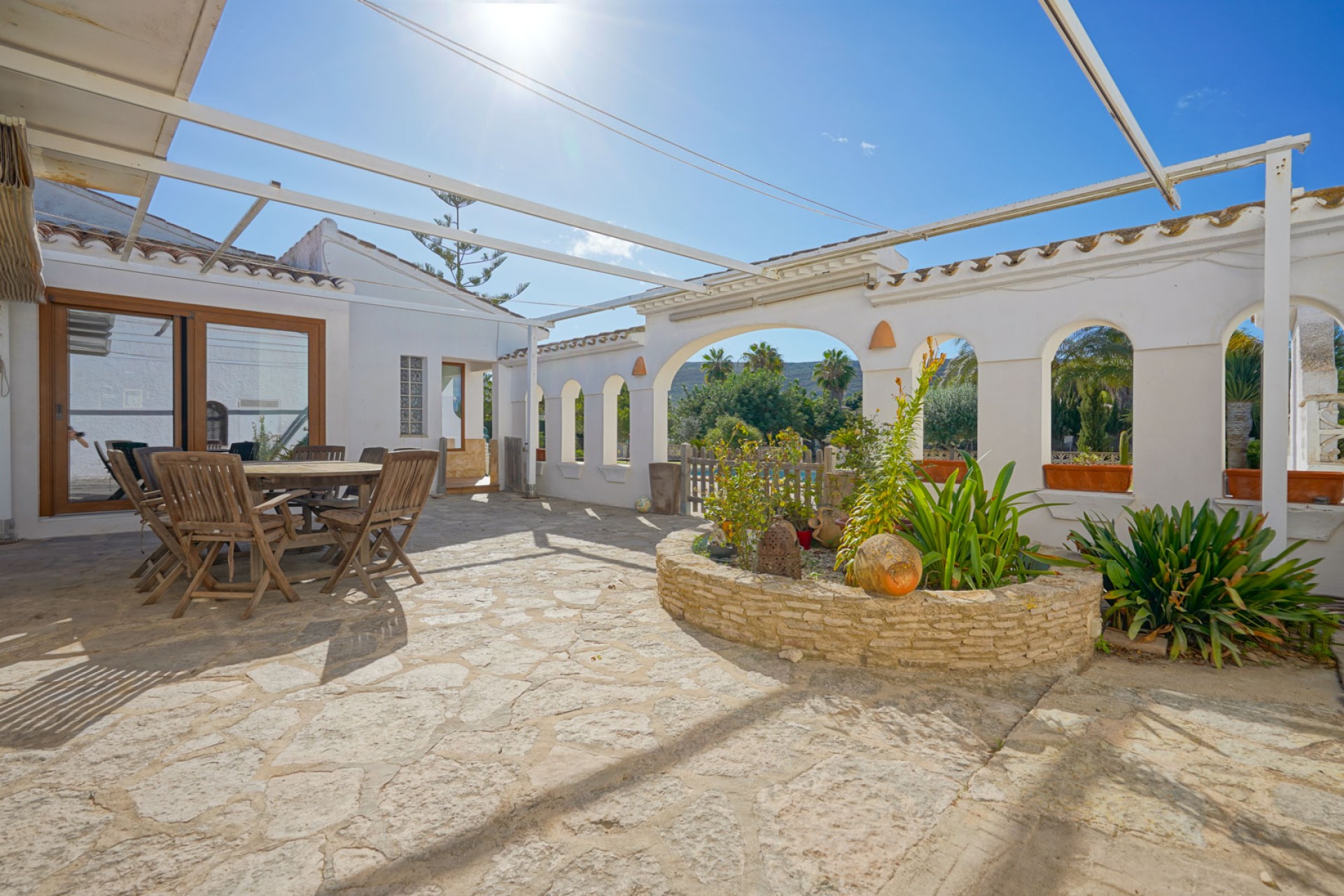 A Vendre - Villa -
Javea
