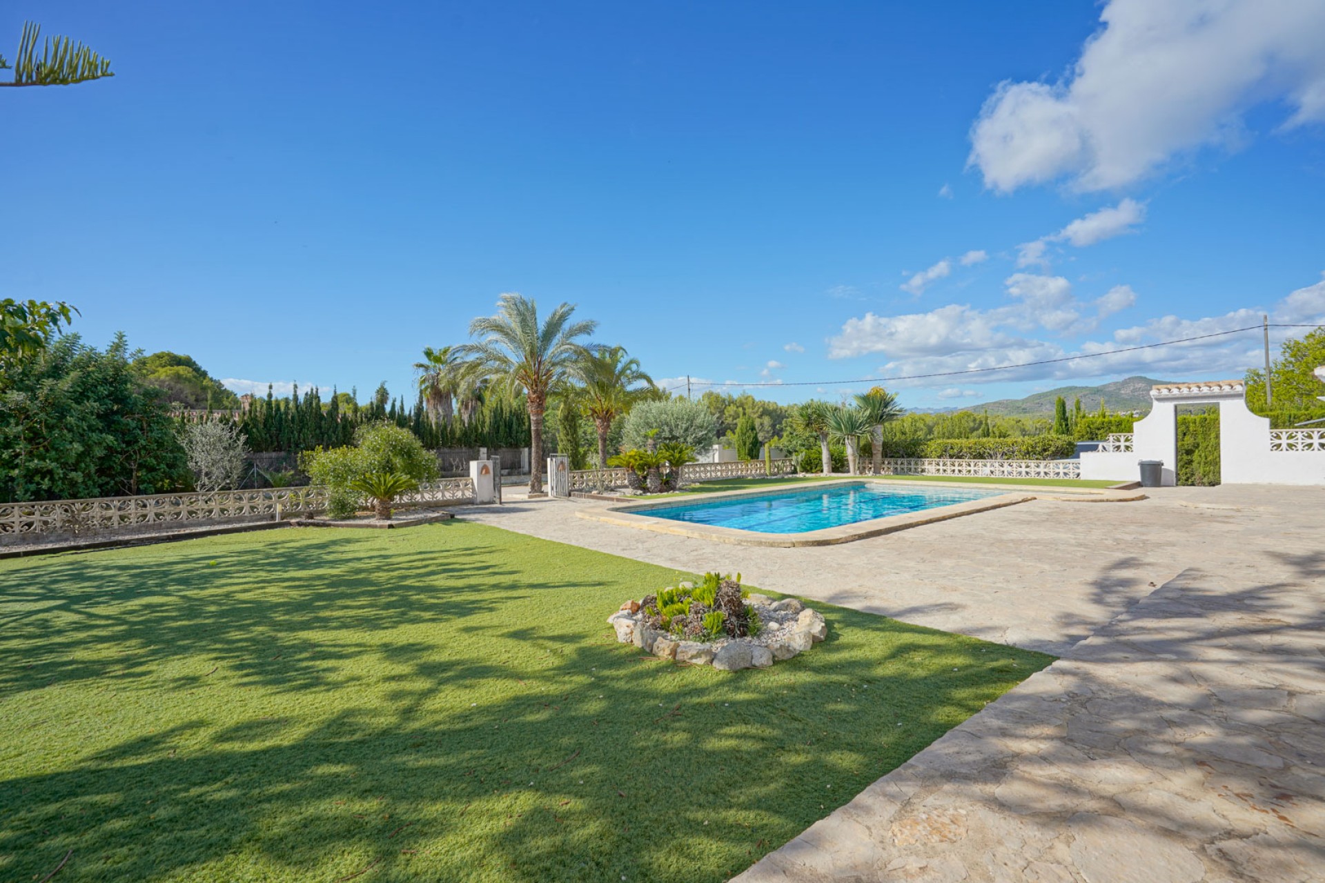 A Vendre - Villa -
Javea