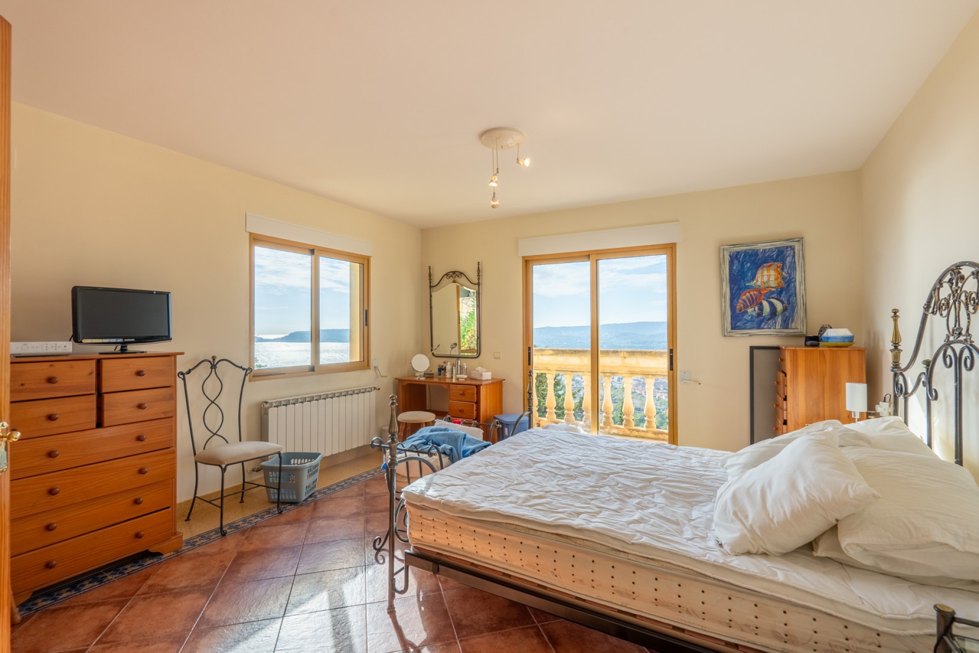 A Vendre - Villa -
Javea