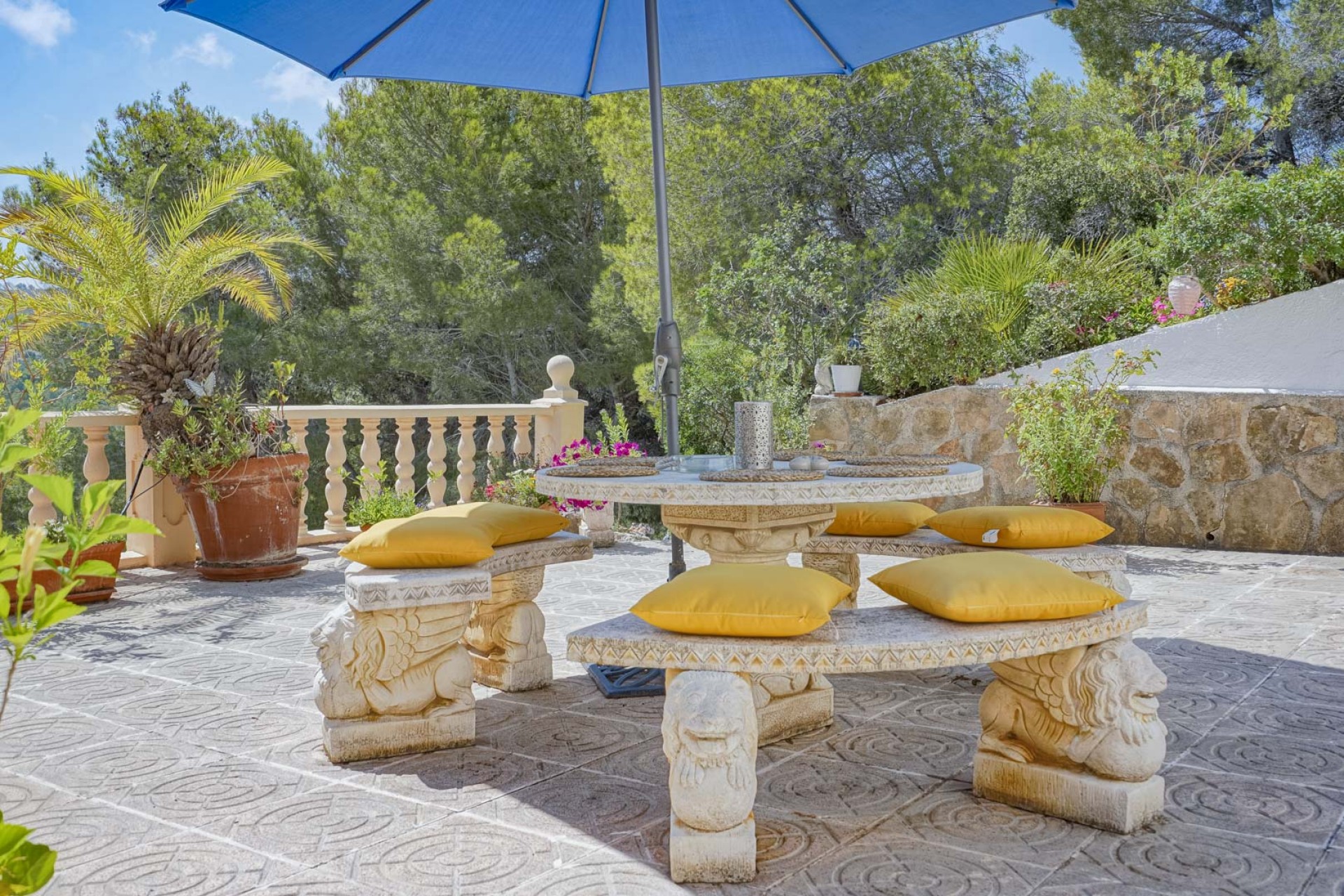 A Vendre - Villa -
Javea