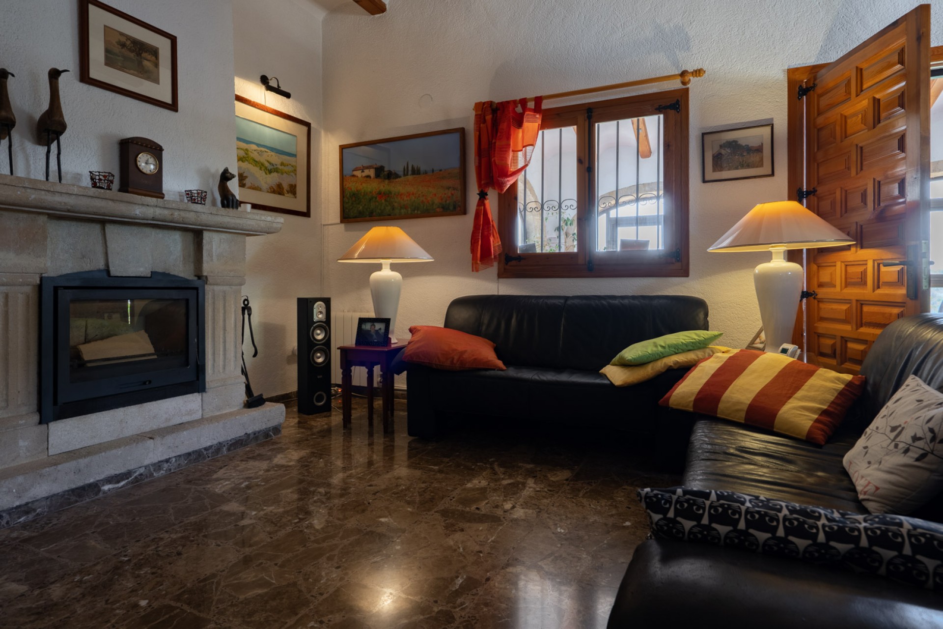 A Vendre - Villa -
Javea