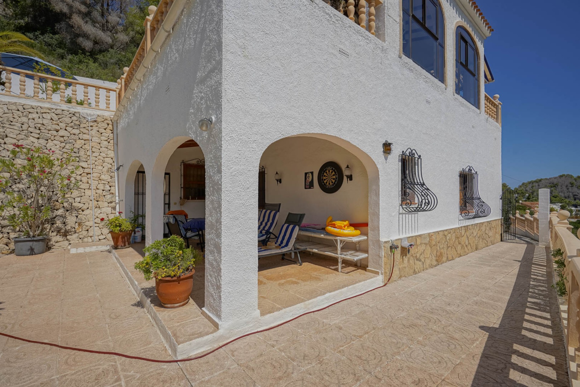 A Vendre - Villa -
Javea