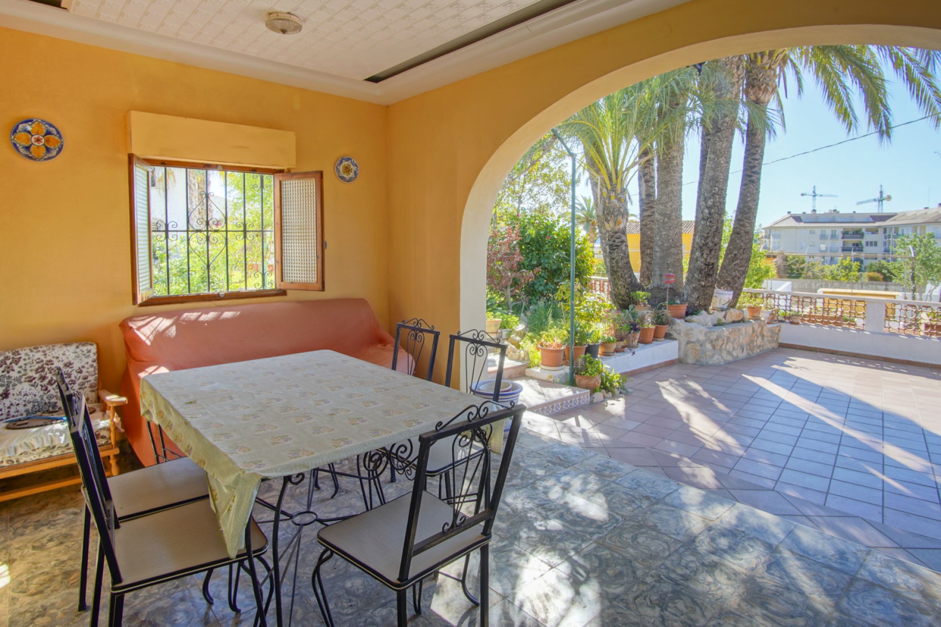 A Vendre - Villa -
Javea