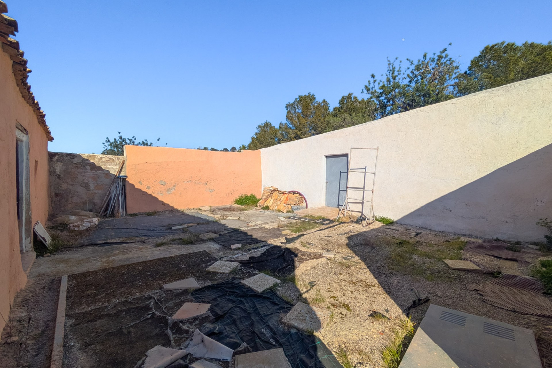 A Vendre - Villa -
Javea