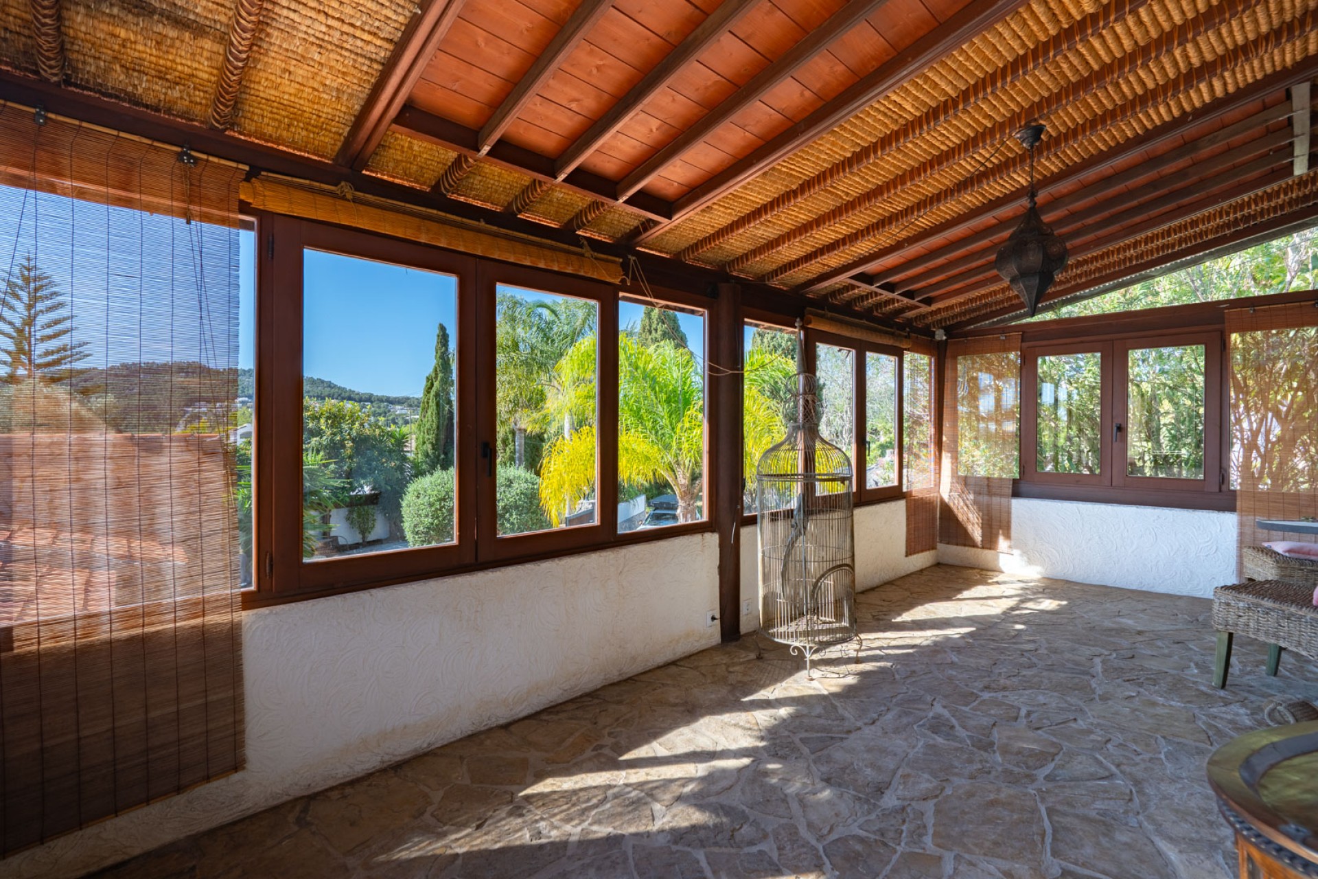 A Vendre - Villa -
Javea