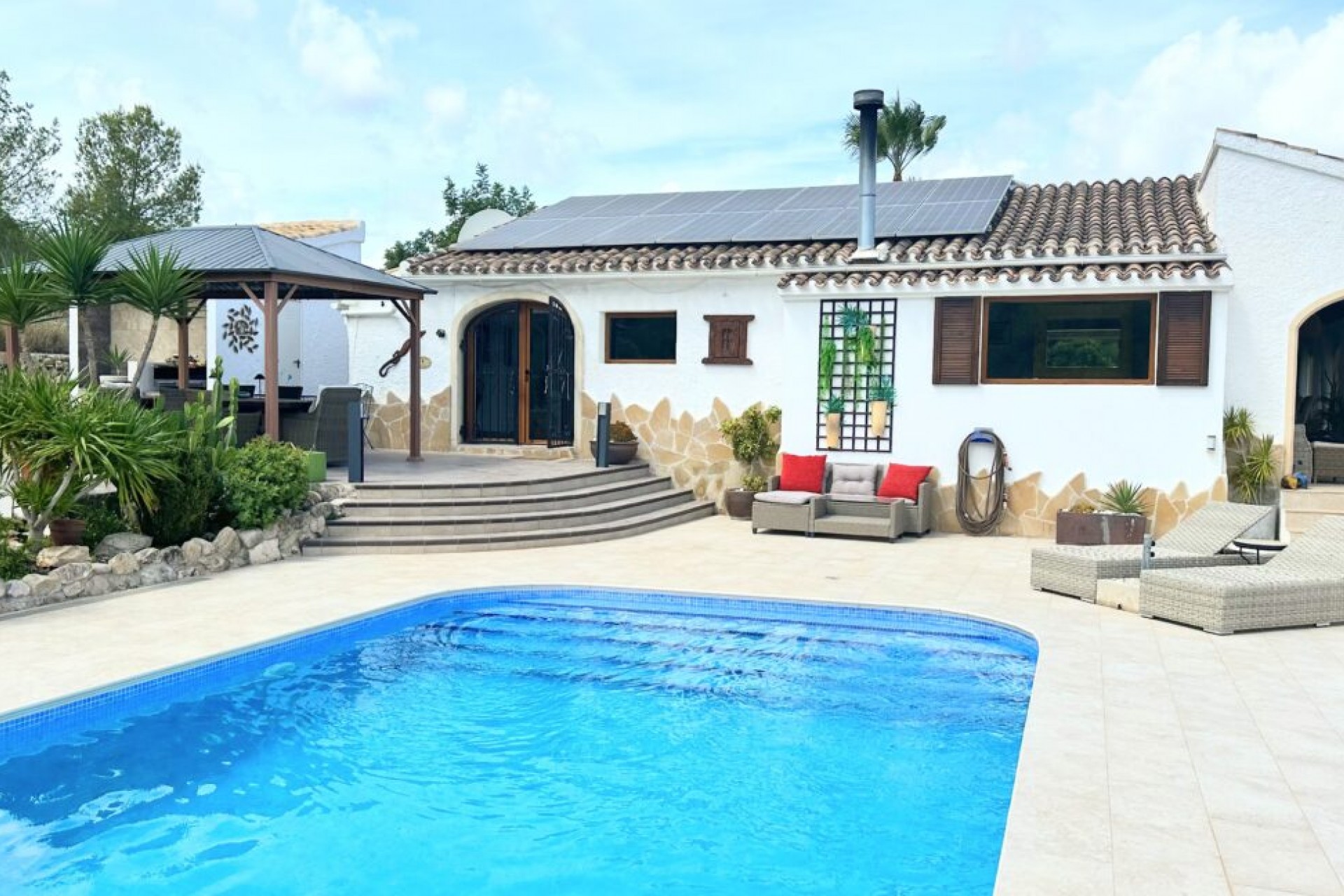 A Vendre - Villa -
Javea