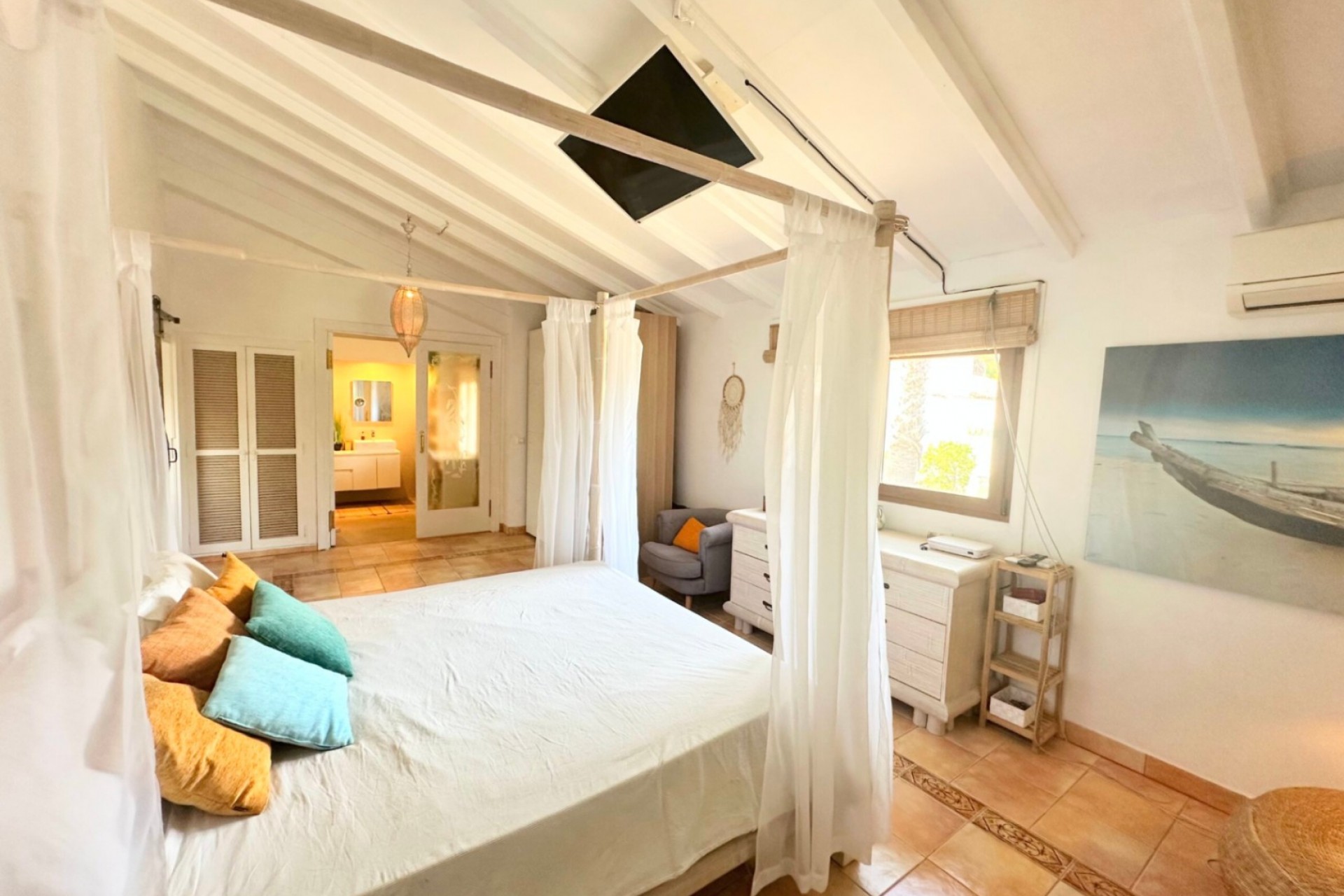 A Vendre - Villa -
Javea