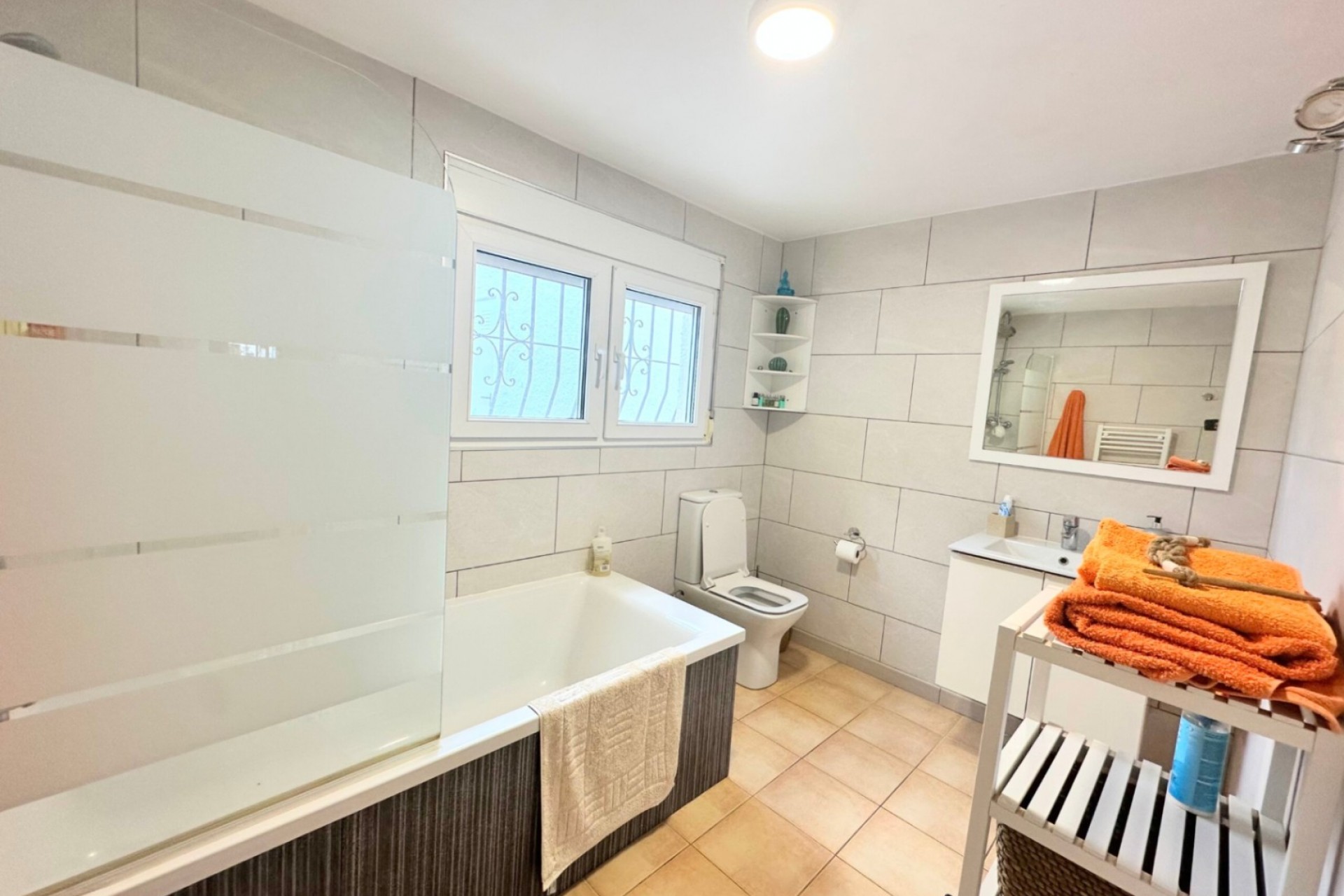 A Vendre - Villa -
Javea