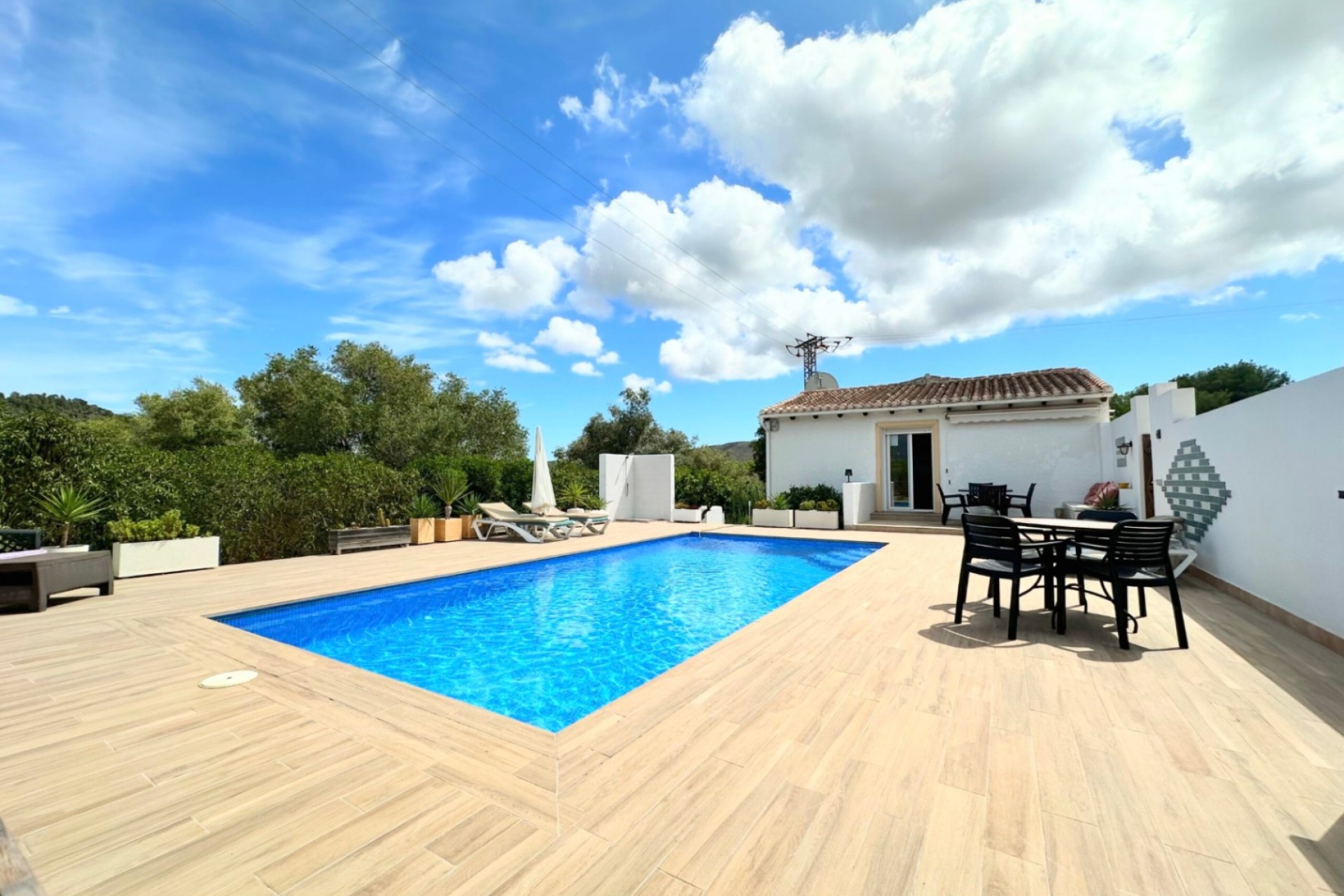 A Vendre - Villa -
Javea