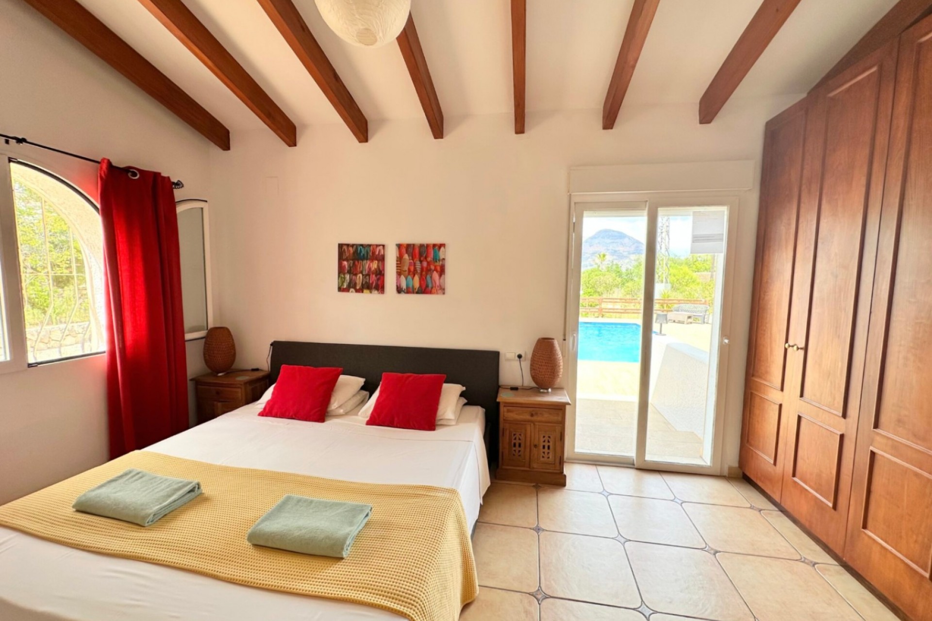 A Vendre - Villa -
Javea