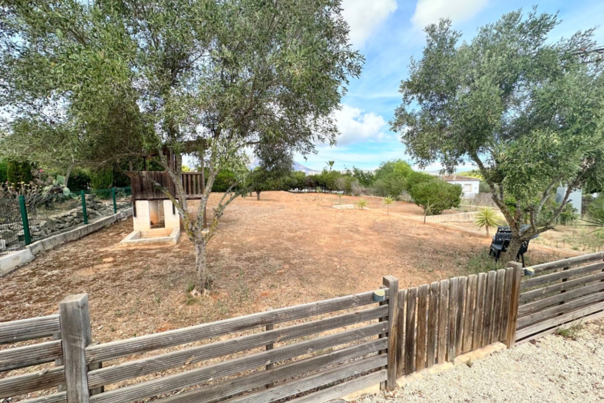 A Vendre - Villa -
Javea