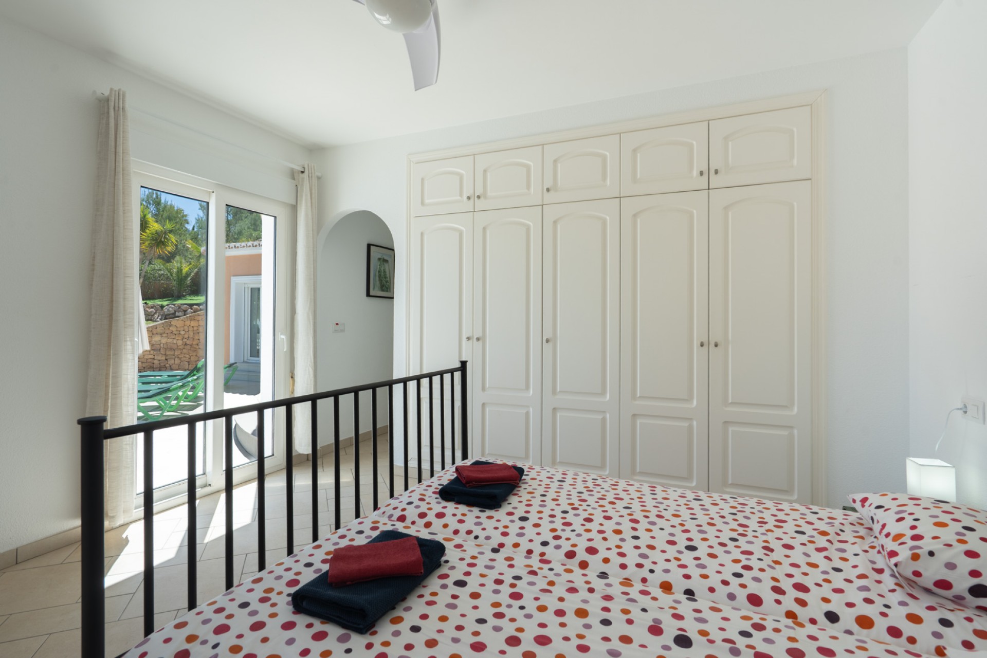A Vendre - Villa -
Javea