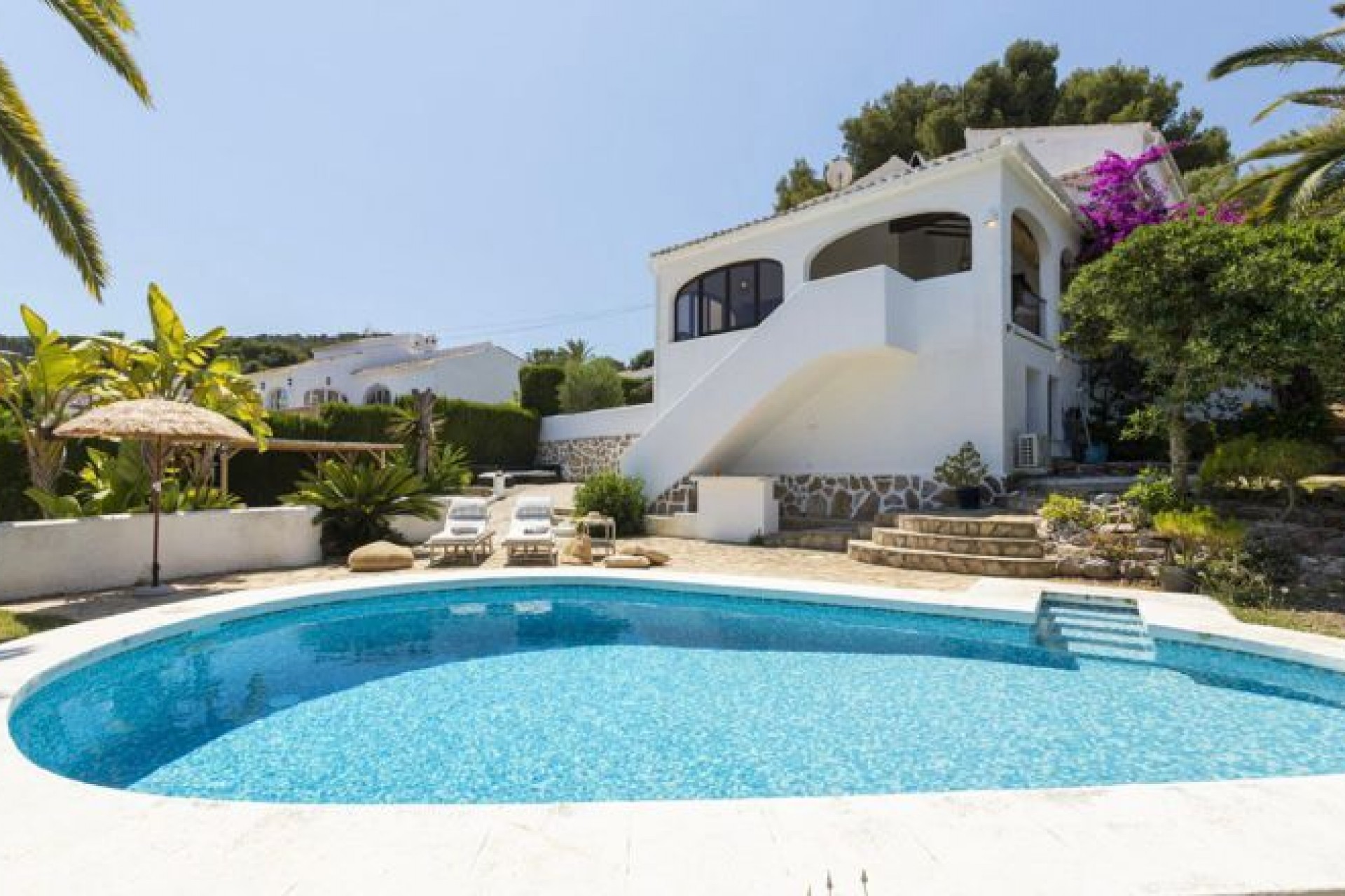 A Vendre - Villa -
Javea