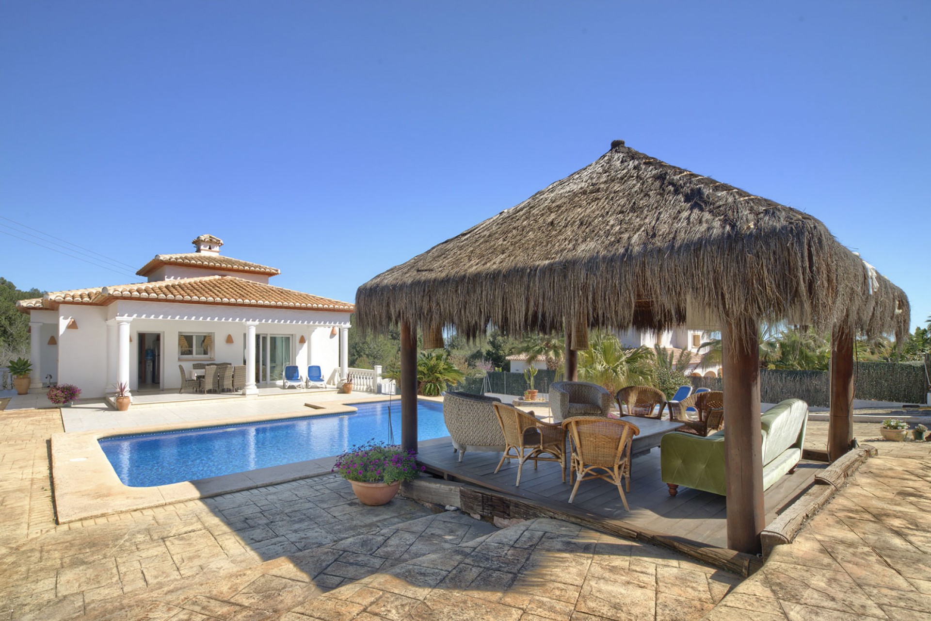 A Vendre - Villa -
Javea