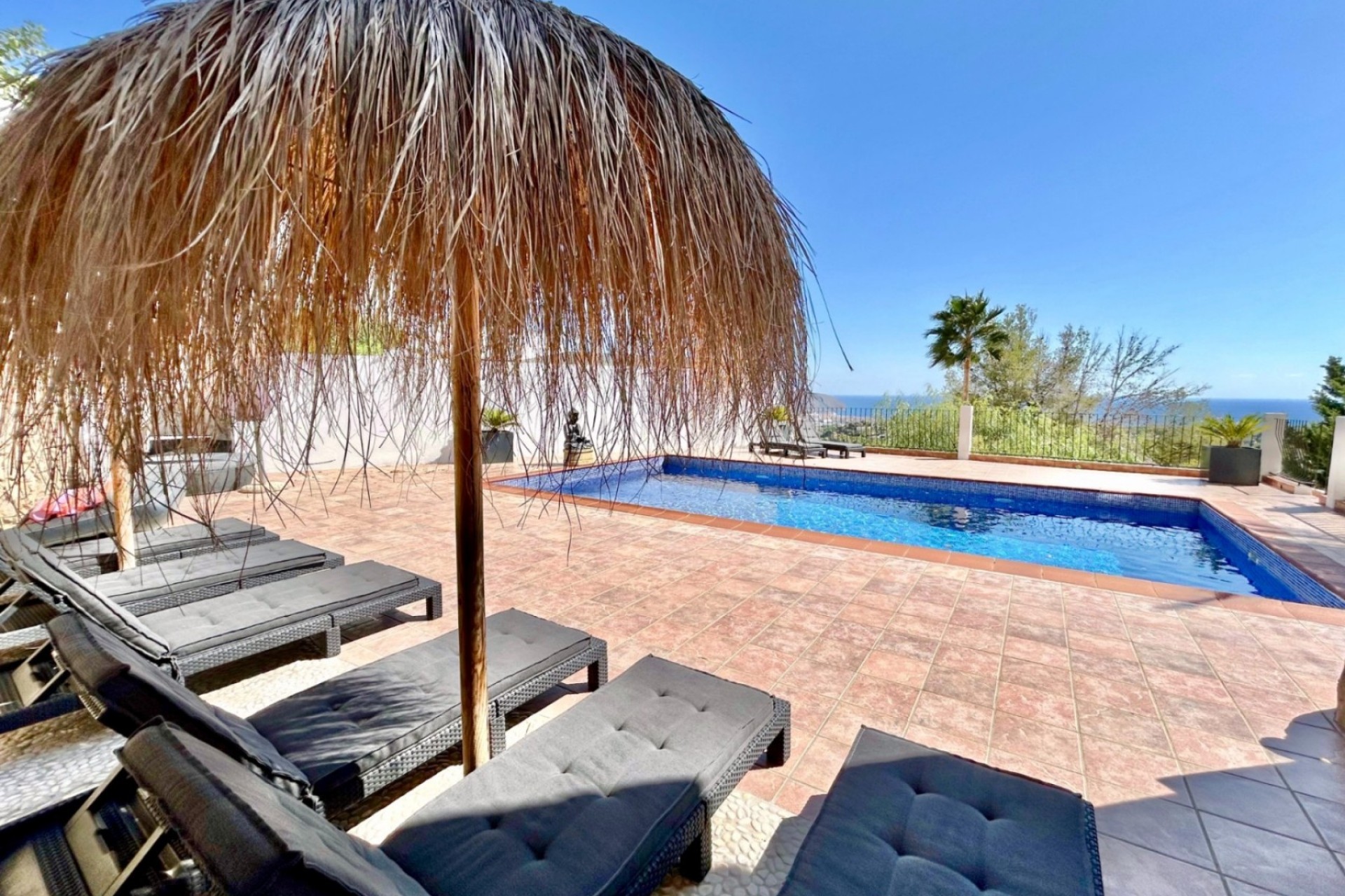 A Vendre - Villa -
Moraira - Benimeit