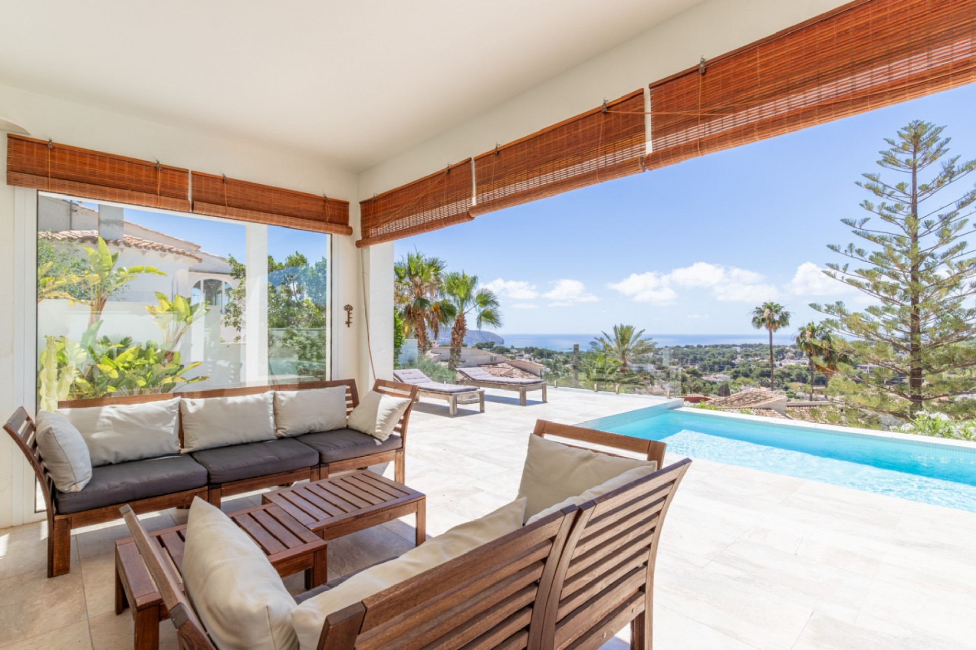 A Vendre - Villa -
Moraira - Benimeit