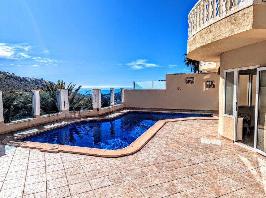 A Vendre - Villa -
Moraira - Benitachell
