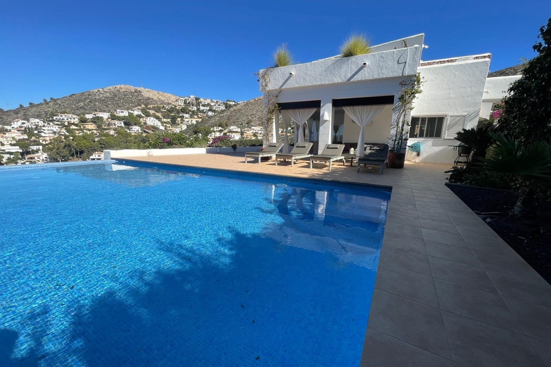 A Vendre - Villa -
Moraira - El Portet