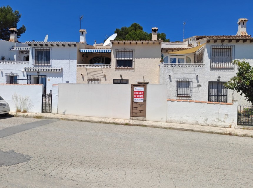 A Vendre - Villa -
Moraira - La Sabatera