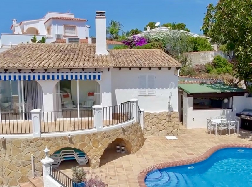 A Vendre - Villa -
Moraira - La Sabatera