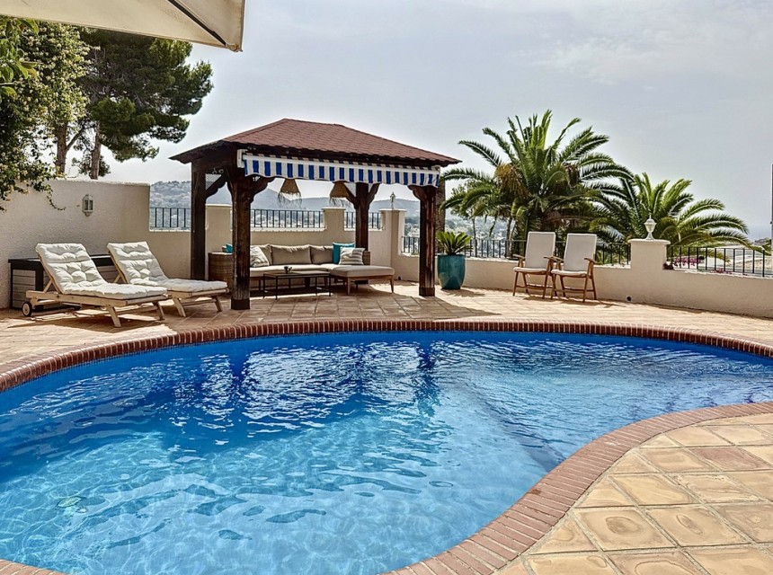 A Vendre - Villa -
Moraira - La Sabatera