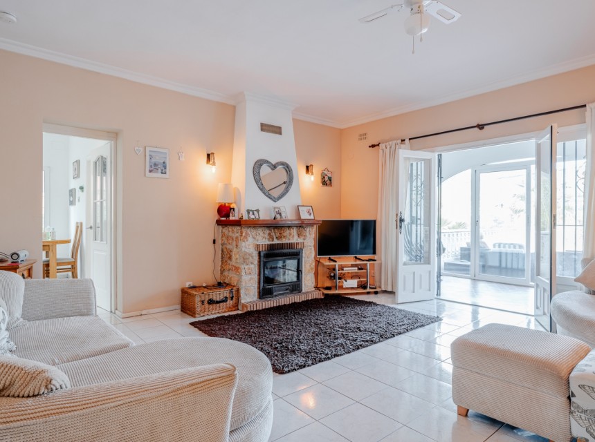 A Vendre - Villa -
Moraira - La Sabatera