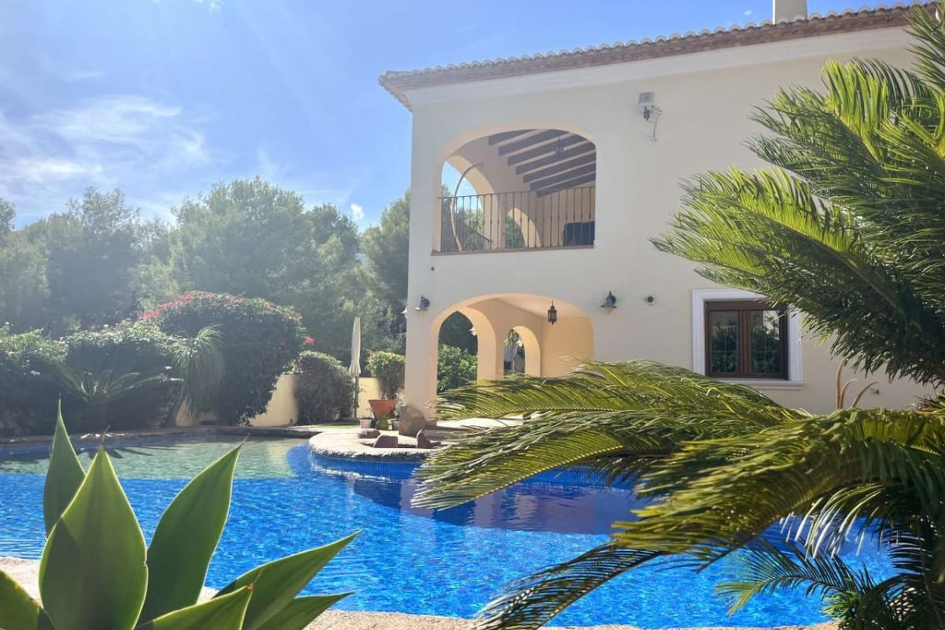 A Vendre - Villa -
Moraira