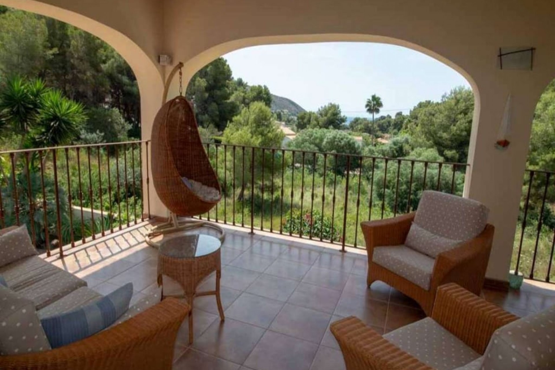 A Vendre - Villa -
Moraira